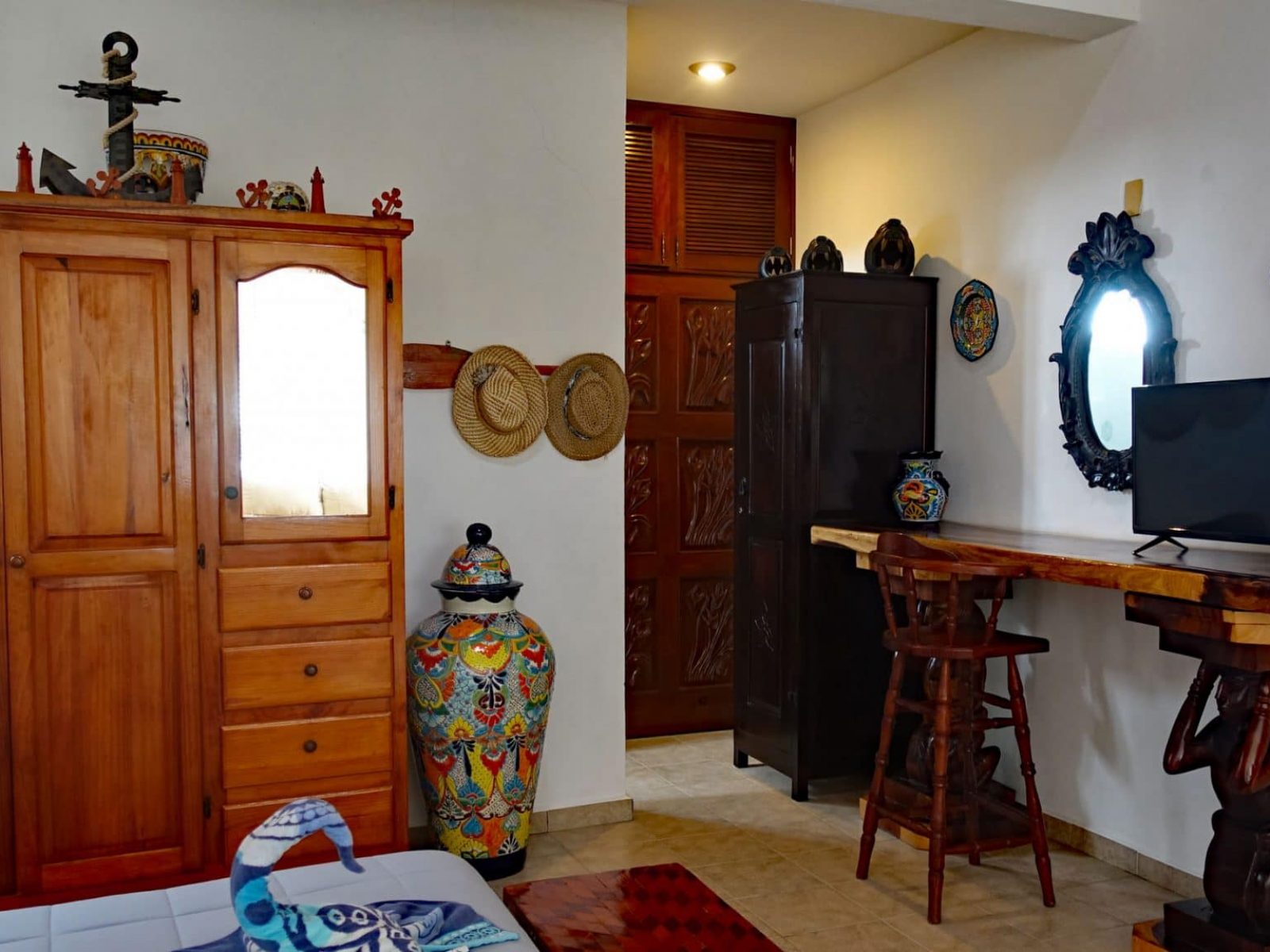 Villa Lijeson, La Sirena 15: View of Master Bedroom Dressing Area