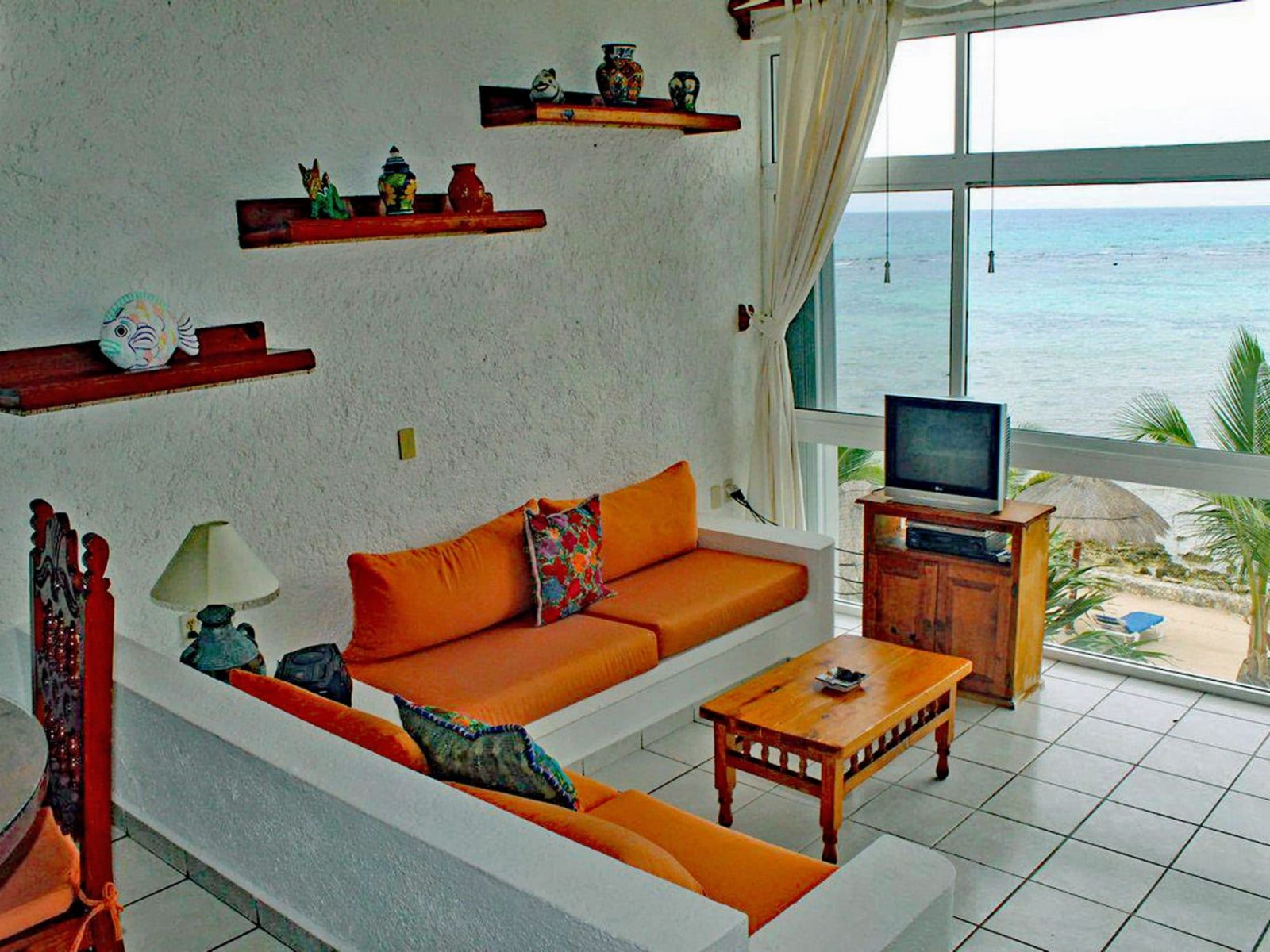 Tranquility, La Sirena #8, the open floor plan, high ceilings and window walls enable fantastic ocean breeze